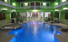 Pesheres Inn & Spa